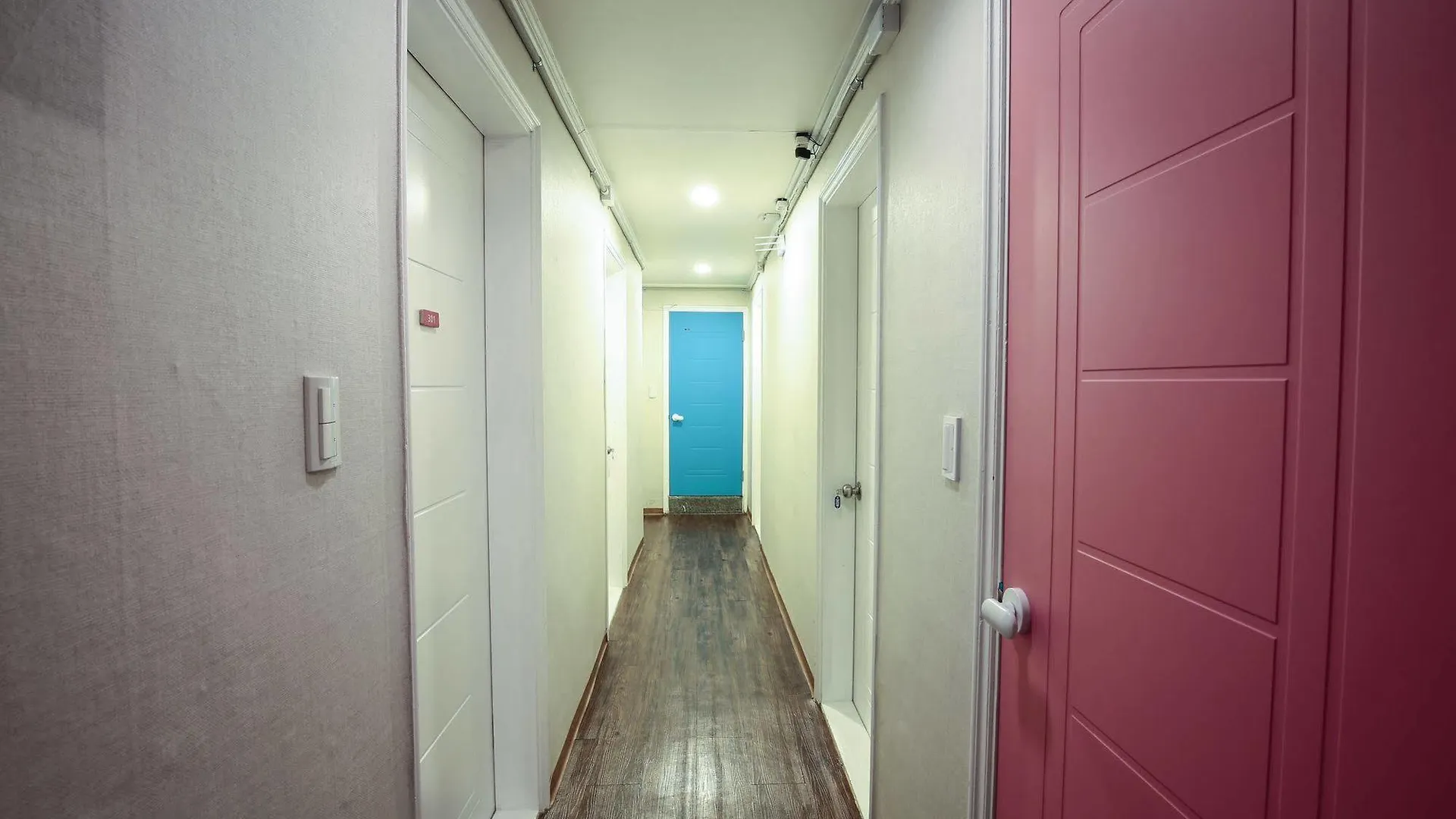 Aroha Guesthouse Seoul Station Hostel